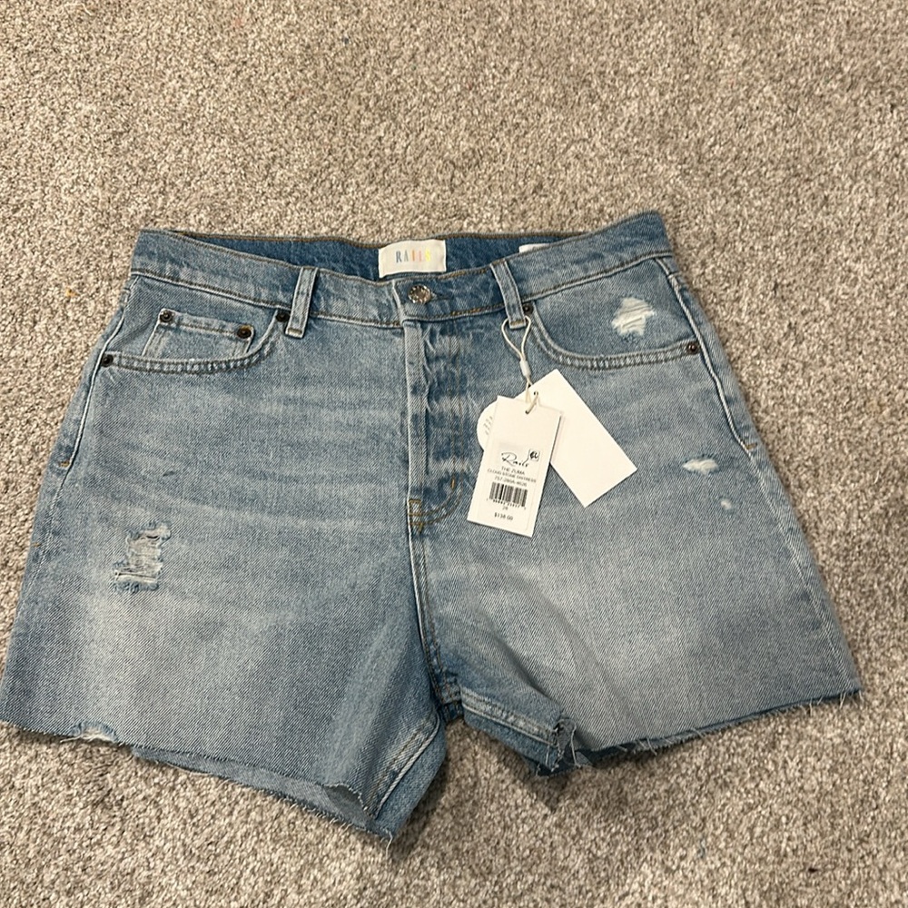 NWT Rails- The Zuma denim cut off shorts in Cloud Stine distress - Picture 6 of 10